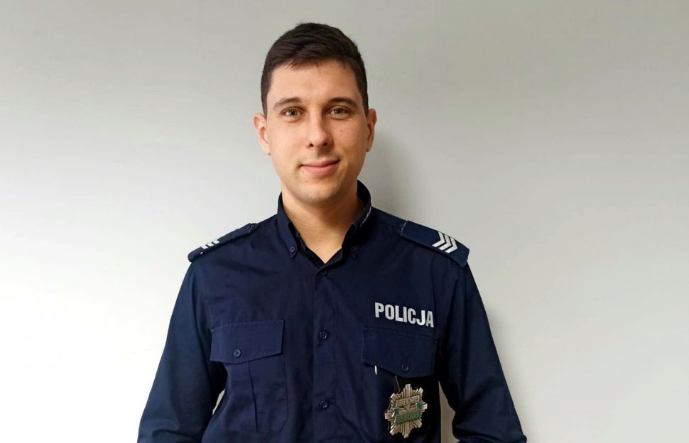 Na zdjęciu sierż.szt. Łukasz Czepkowski
