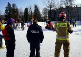 Służby biorące udział w zajęciach na lodowisku - MOSiR Piekary Śląskie