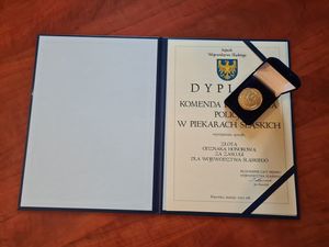 Legitymacja oraz Honorowa Odznaka Zasłużony dla Województwa Śląskiego