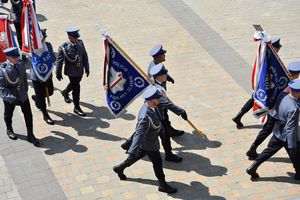 Poczty sztandarowe podczas Święta Policji