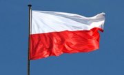 Zdjęcie przedstawia flagę Rzeczypospolitej Polskiej