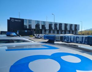 Zdjęcie przedstawia budynek Komendy Miejskiej Policji w Bielsku-Białej