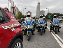 Zdjęcie policyjnych motocykli podczas zabezpieczenia imprezy