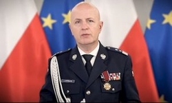 Zdjęcie przedstawia generalnego inspektora Jarosława Szymczyka