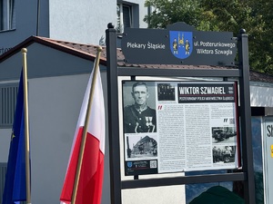 Zdjęcie z uroczystości 85. rocznicy śmierci posterunkowego Wiktora Szwagla