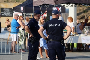 Zdjęcia z pikniku policyjnego na Kopcu Wyzwolenia w Piekarach Śląskich.