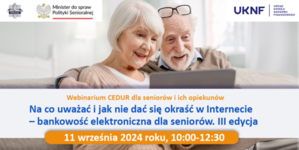 Zdjęcie seniorów korzystających z laptopa