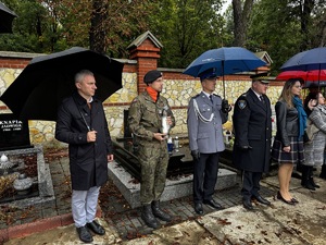 Zdjęcie osób biorących udział w wydarzeniu