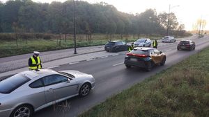 Zdjęcie policjantów podczas kontroli trzeźwości