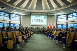 Zdjęcie z auli komendny