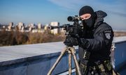 Zdjęcie policyjnego snajpera