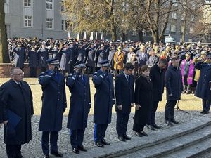 Zdjęcie policjantów podczas uroczystości