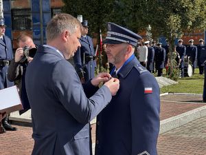 Zdjęcie policjantów podczas uroczystości