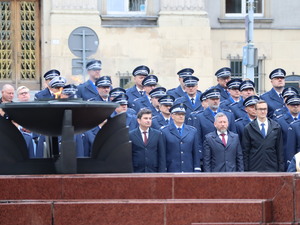 Zdjęcie policjantów podczas ślubowania