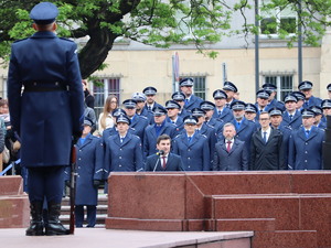 Zdjęcie policjantów podczas ślubowania