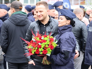 Zdjęcie policjantów podczas ślubowania