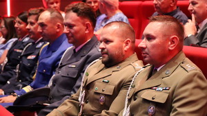 Zdjęcie policjantów podczas Święta Policji