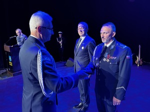 Zdjęcie policjantów podczas Święta Policji