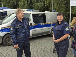 Zdjęcie uczestników pikniku rodzinnego na Kopcu Wyzwolenia