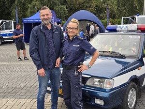 Zdjęcie uczestników pikniku rodzinnego na Kopcu Wyzwolenia
