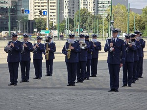 Zdjęcie policjantów podczas uroczystości ślubowania