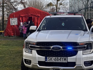 Zdjęcia z ćwiczeń policyjnych w szkole