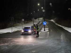 Policjanci w trakcie działań Trzeźwość