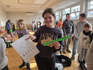 Zdjęcie policjantów podczas spotkania z dziećmi