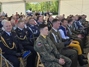 Uczestnicy obchodów 3 maja