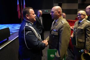 Zdjęcie policjantów podczas Święta Policji