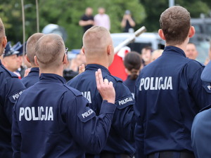 Zdjęcie policjantów podczas uroczystości z okazji Święta Policji